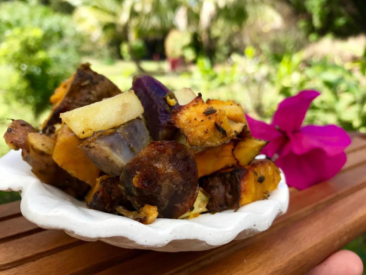Hare Pakoba Guest House Ханга Роа Екстериор снимка
